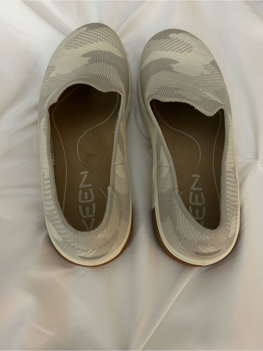KEEN Women's KNX Knit Slip-On Shoes Sneakers Loafers - Size 8 - Birch - Picture 6 of 7